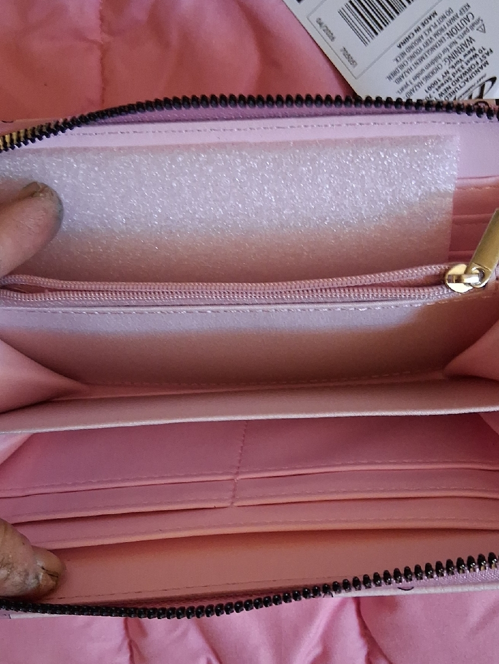 Minnie Mouse Wallet - Picture 4 of 4